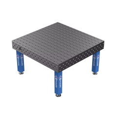 Schweißtisch EXPERT 25 mm – 1500 × 1480 mm – auf Füßen – Ø28 mm / 100×100 mm Raster